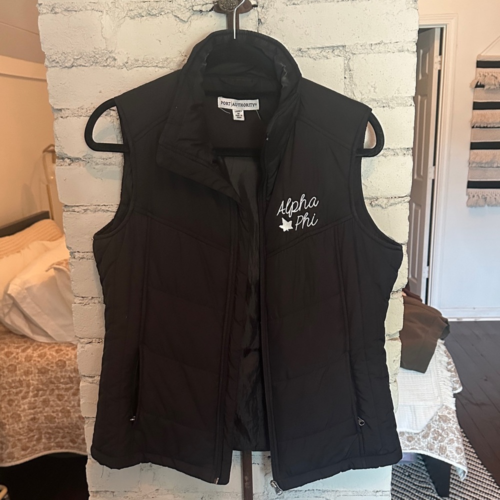 Alpha Phi Women's Black Quilted Vest